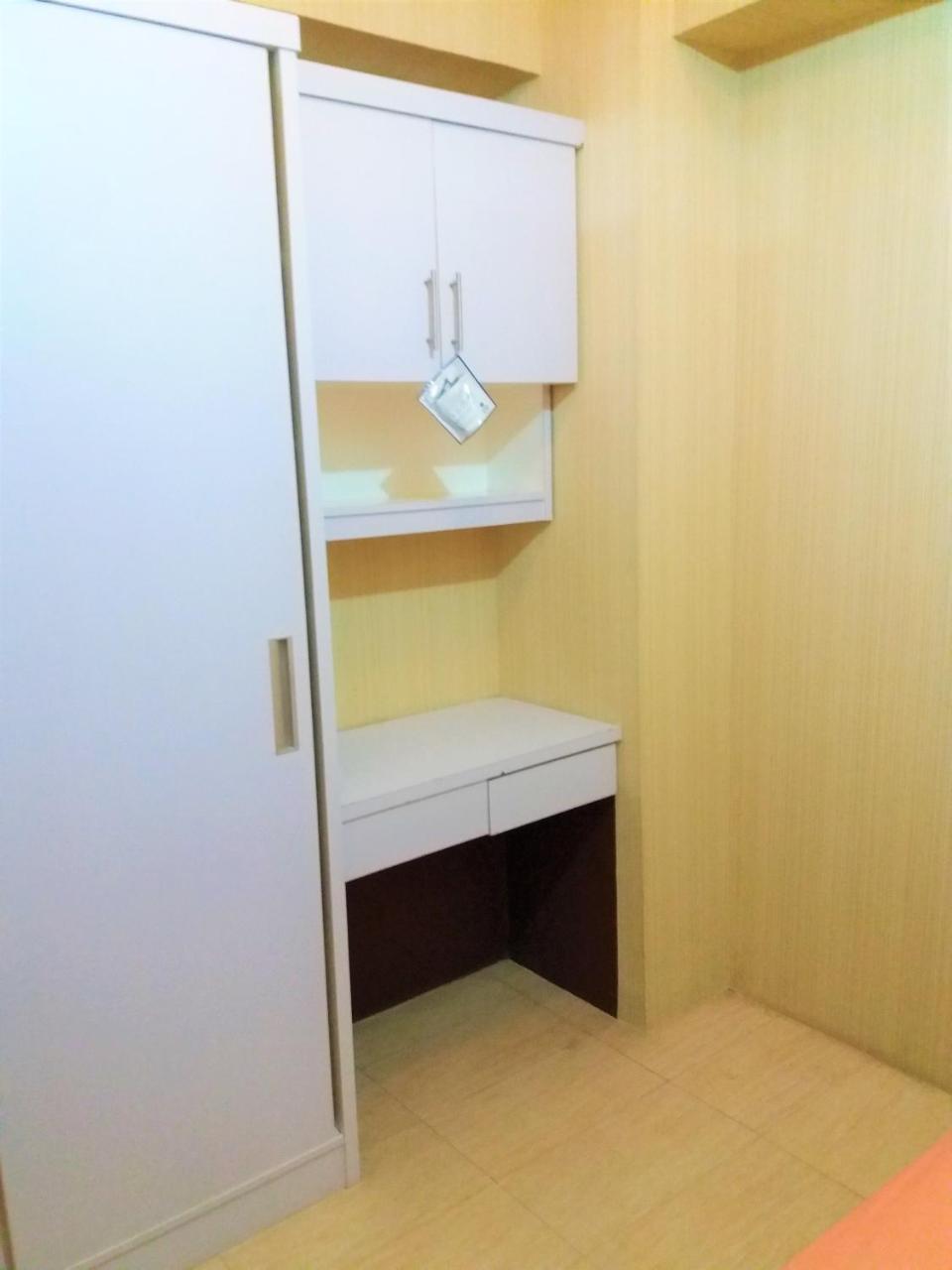 라자 프로퍼티 시부부르 빌리지 아파트먼트 자카르타 외부 사진